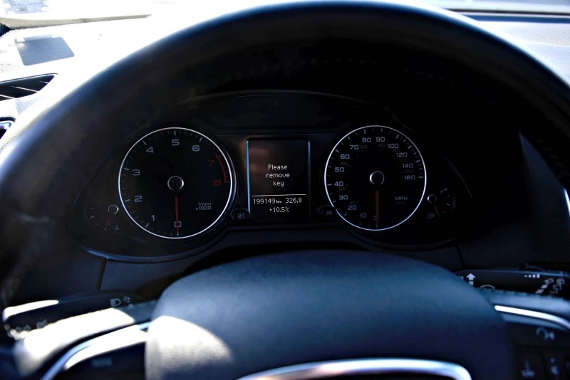Audi Q5 2.0TFSI QUATTRO * FACELIFT * PREMIUM+ * PANORAMA - 24500 лв. - 84918676 | Car24.bg