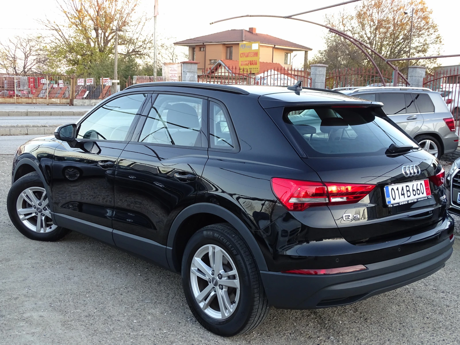 Audi Q3 35 TDI S-tronic* LED* NAVI* VIRTUELL_*  - изображение 5