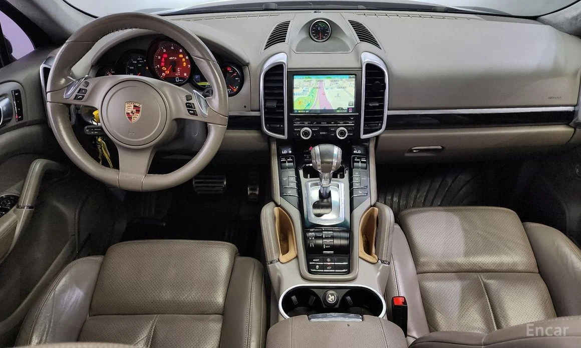 Porsche Cayenne  - изображение 7
