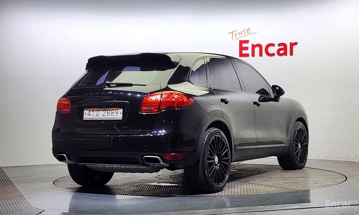 Porsche Cayenne  - изображение 2
