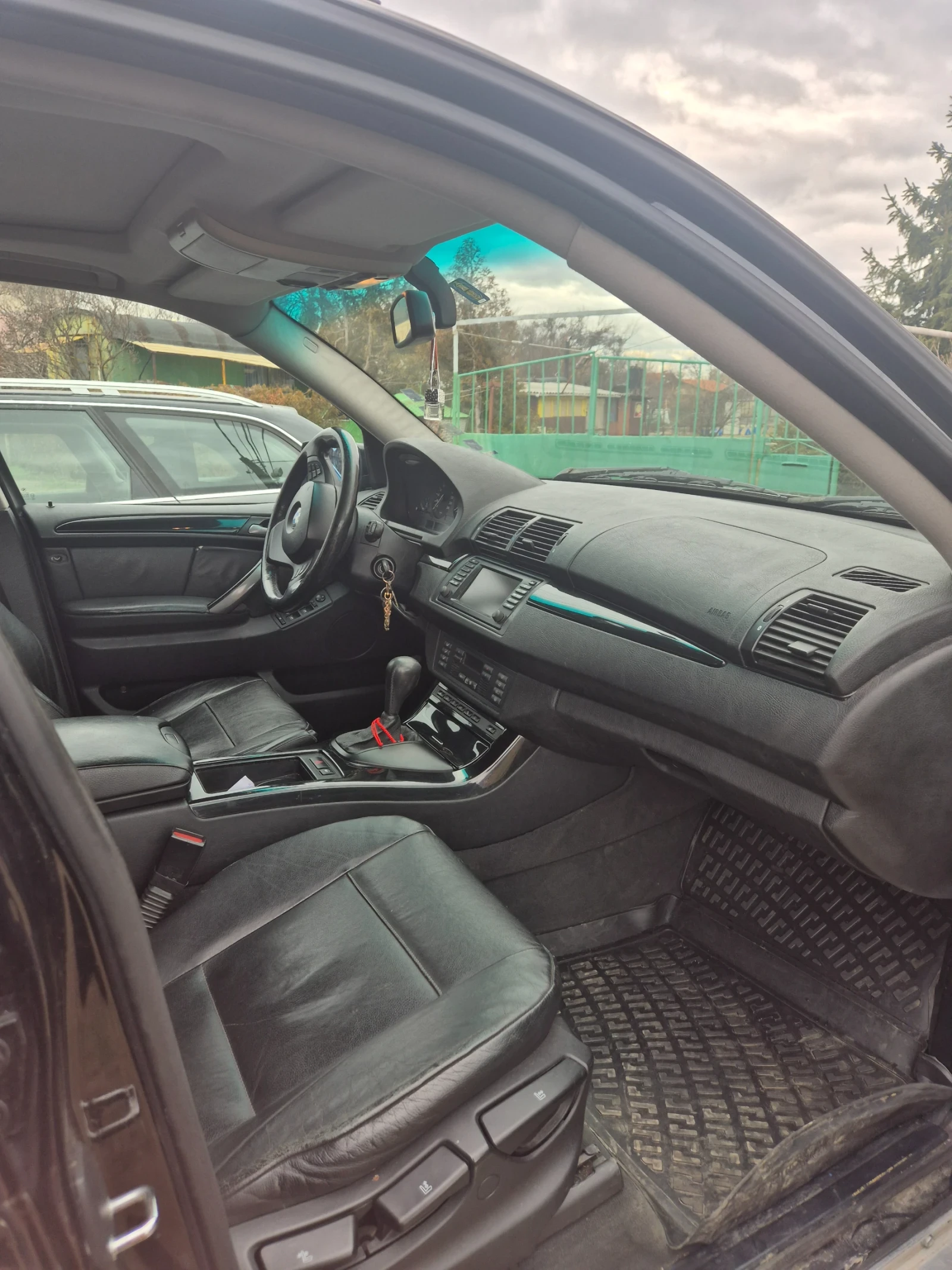 BMW X5  - изображение 10