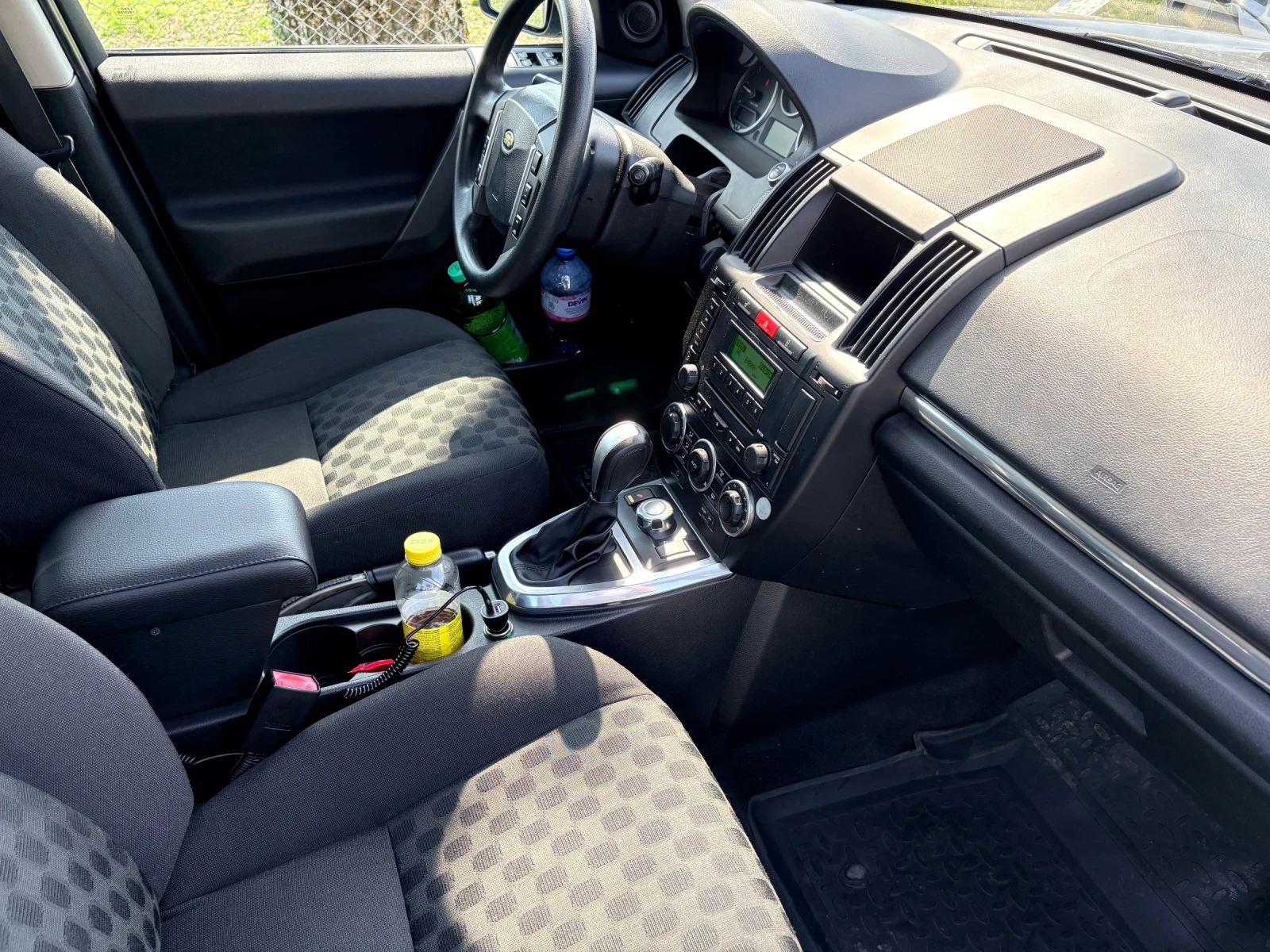 Land Rover Freelander 2.2 S TD4, снимка 15 - Автомобили и джипове - 53975384