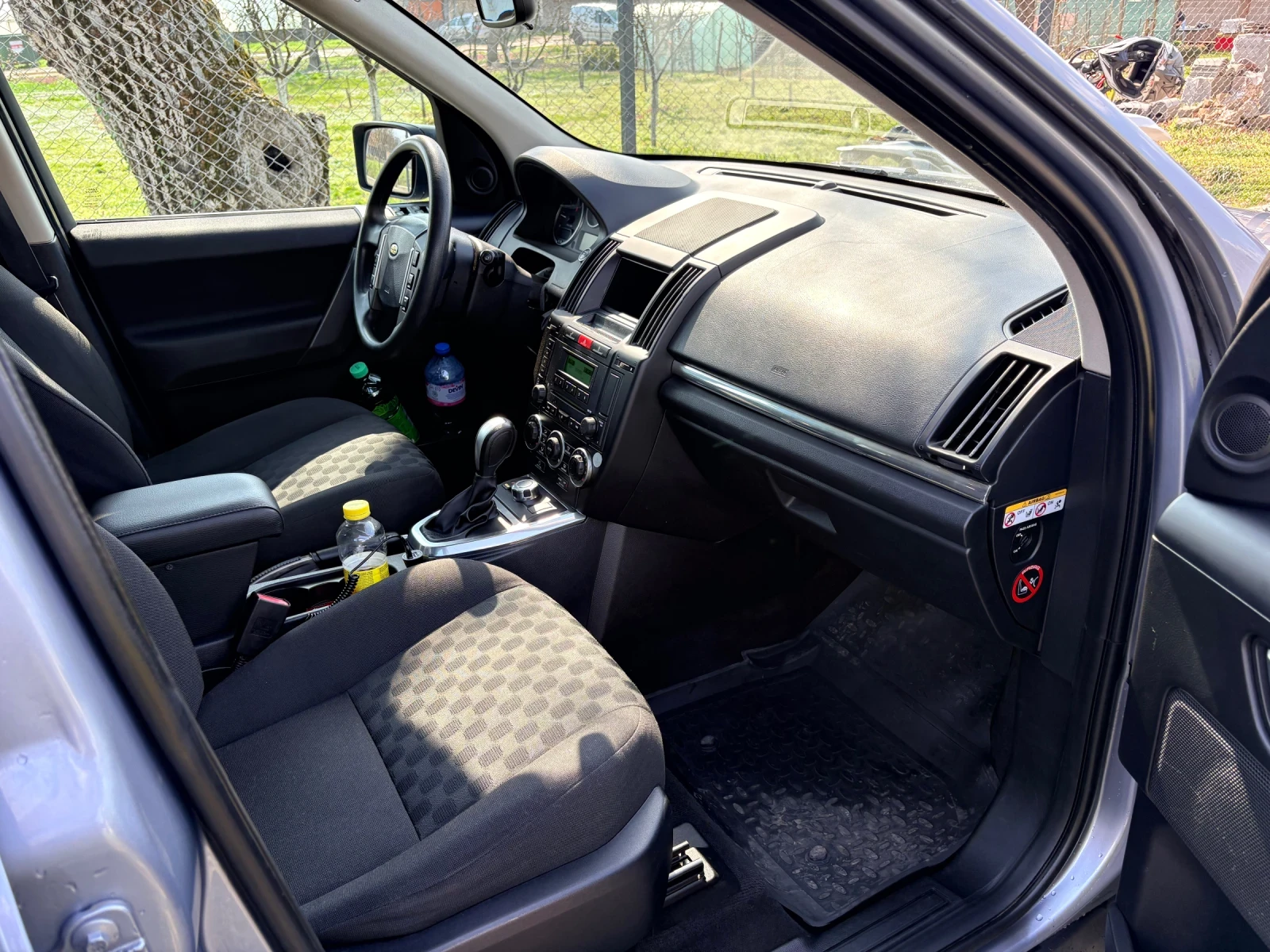 Land Rover Freelander 2.2 S TD4, снимка 14 - Автомобили и джипове - 53975384