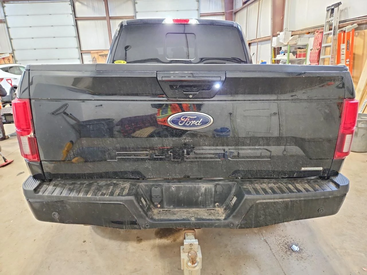 Ford F150 XL 4WD SuperCrew 5.5' Box, снимка 6 - Автомобили и джипове - 54129332