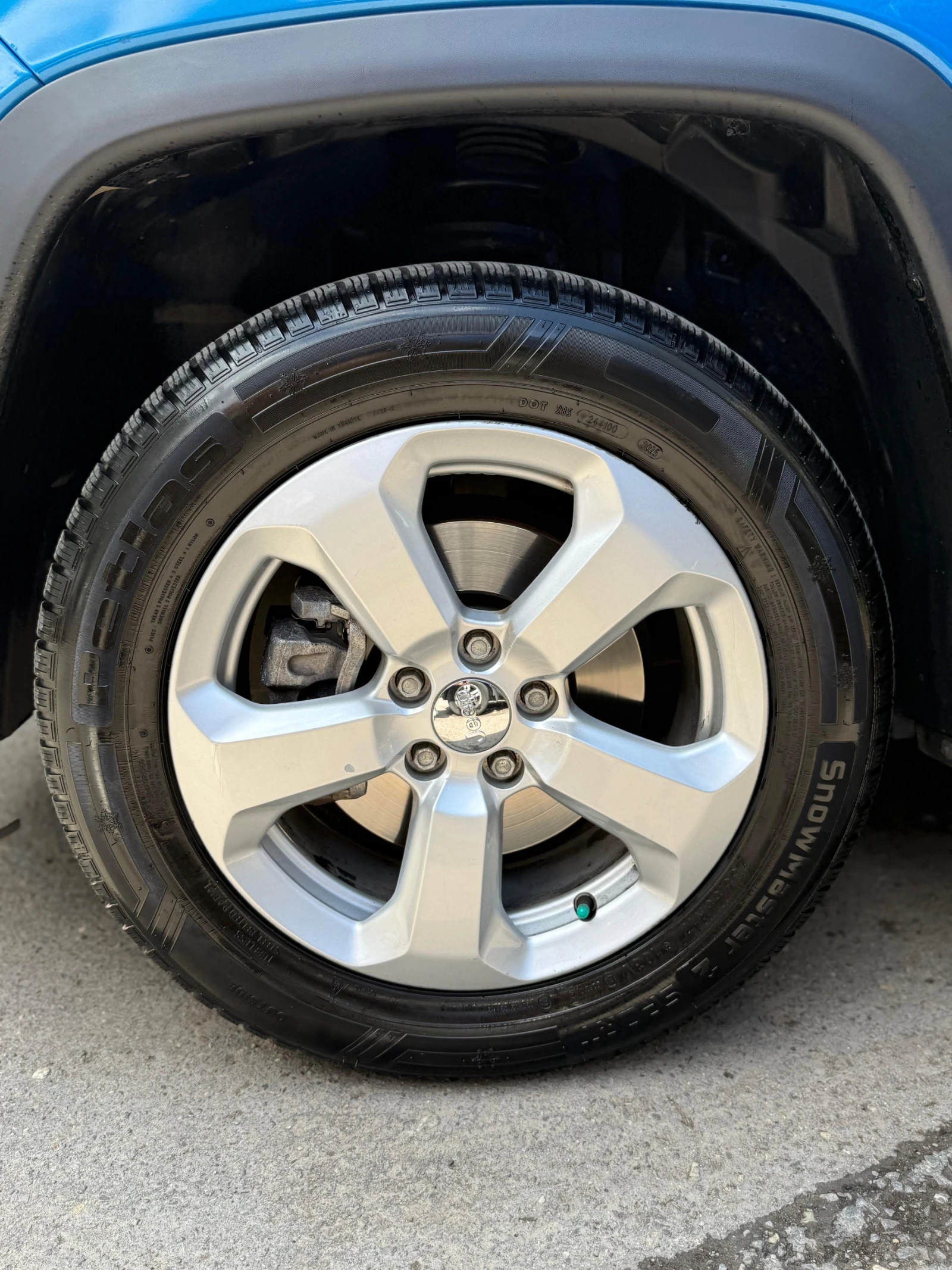 Jeep Compass 2.4 MultiAir Longitude 4x4, снимка 5 - Автомобили и джипове - 54256964