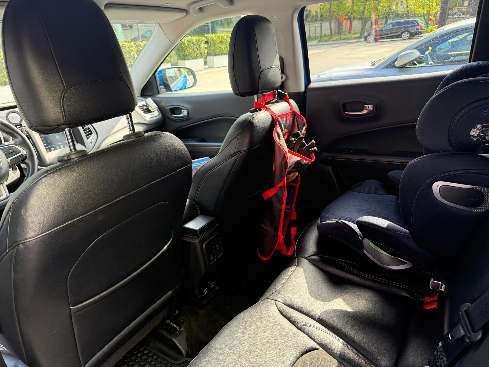 Jeep Compass 2.4 MultiAir Longitude 4x4, снимка 9 - Автомобили и джипове - 54256964