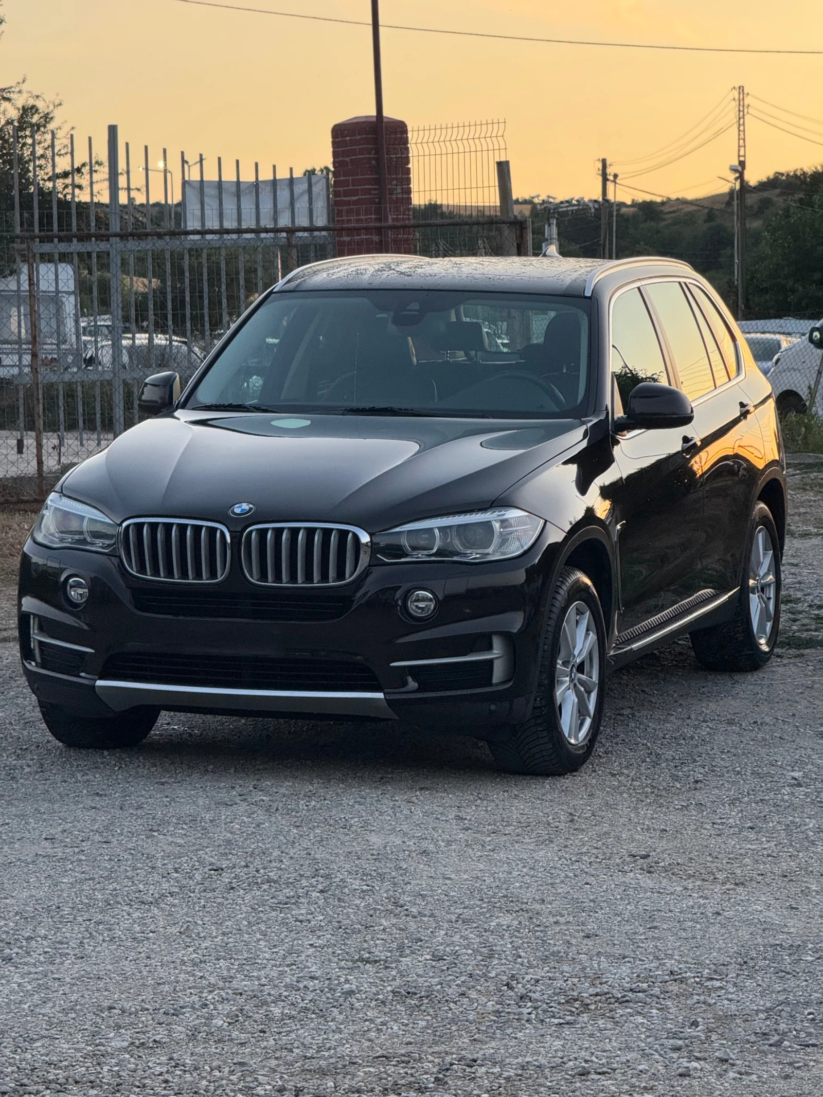 BMW X5 30d PANO/AMBI/7места
