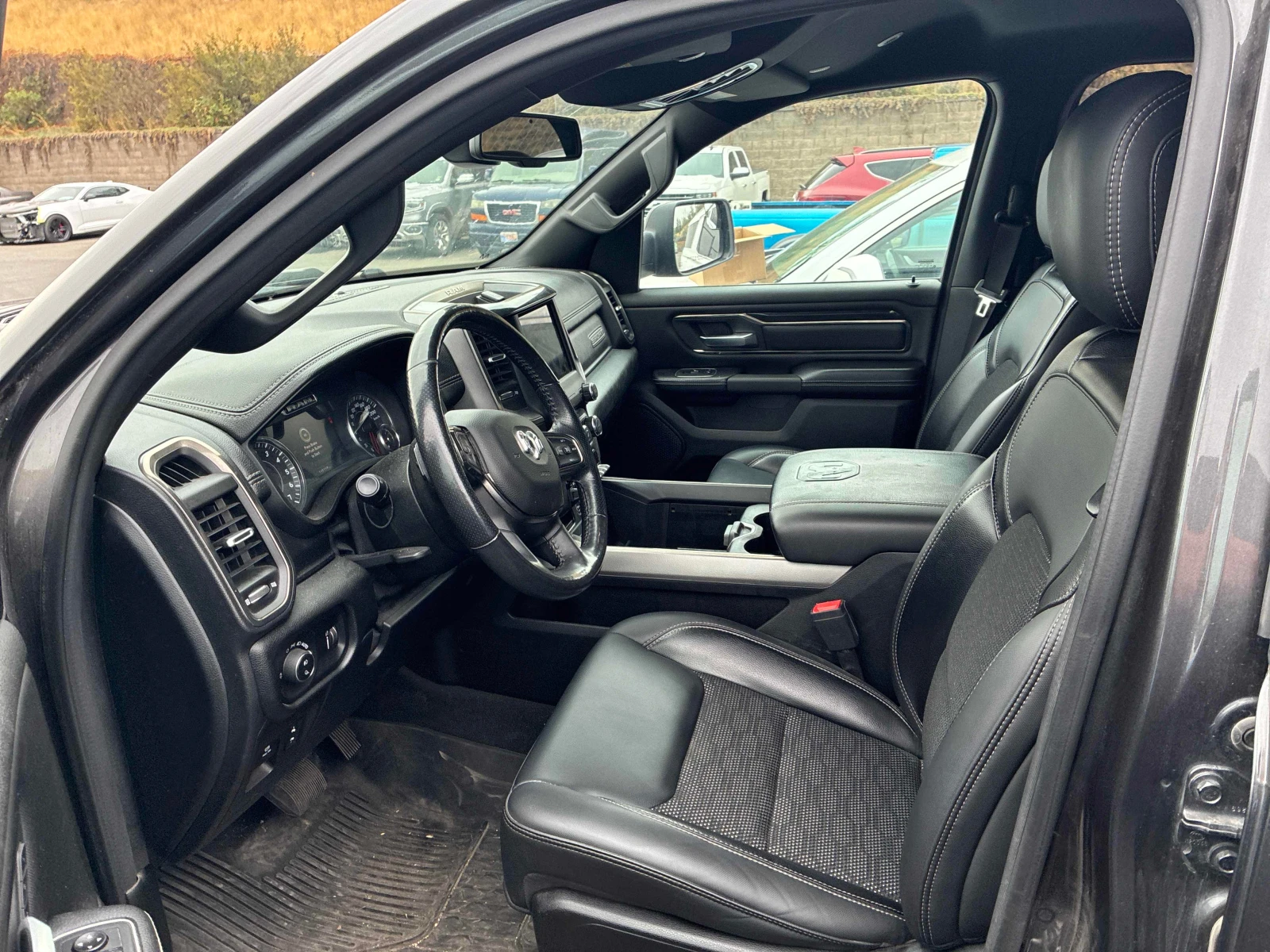 Dodge RAM 1500 * Sport * CARFAX * БЕЗ ПЪРВОНАЧАЛНА ВНОСКА, снимка 5 - Автомобили и джипове - 55948235