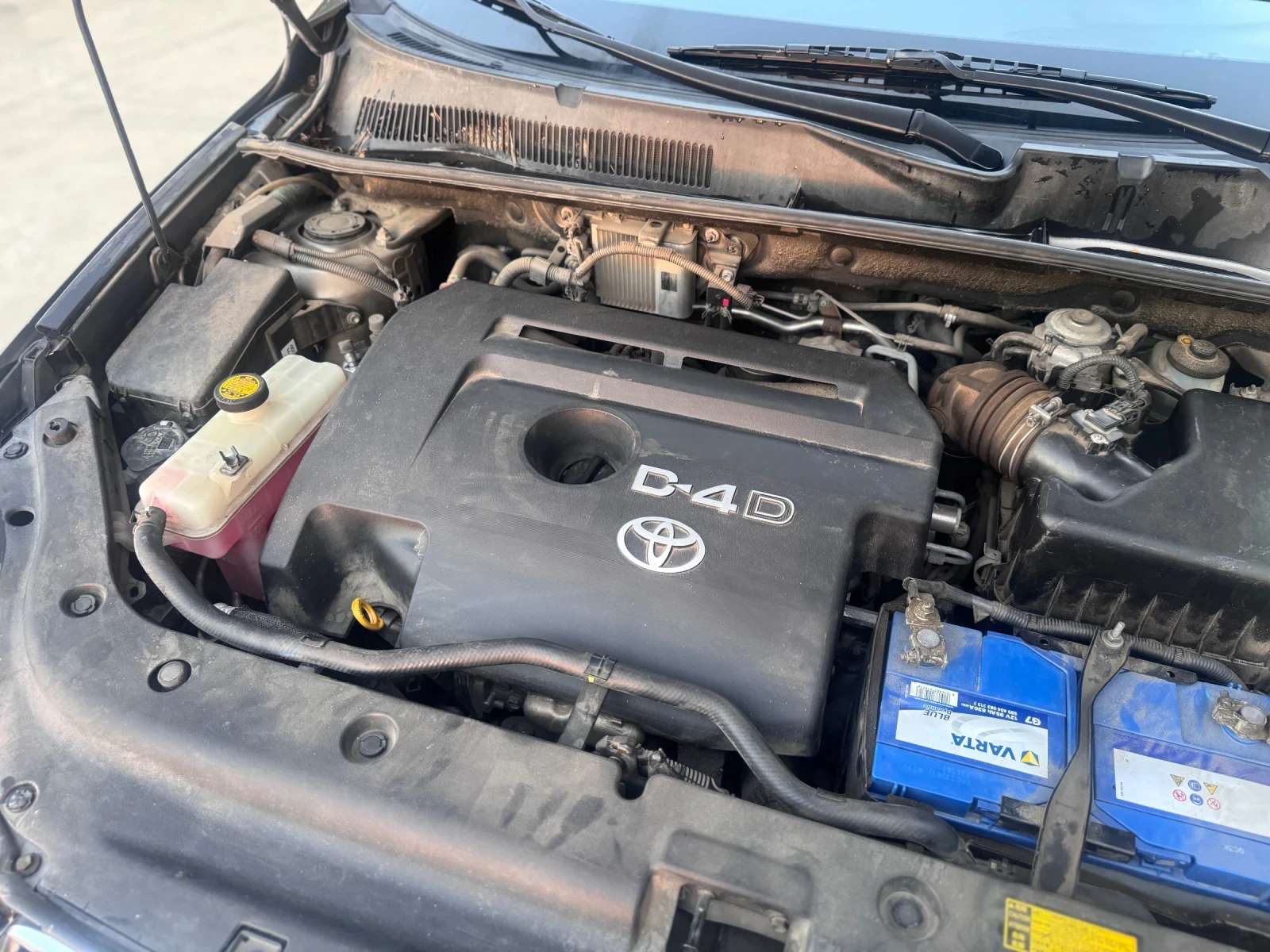 Toyota Rav4 2.2 150к.с D4D, снимка 15 - Автомобили и джипове - 56047502