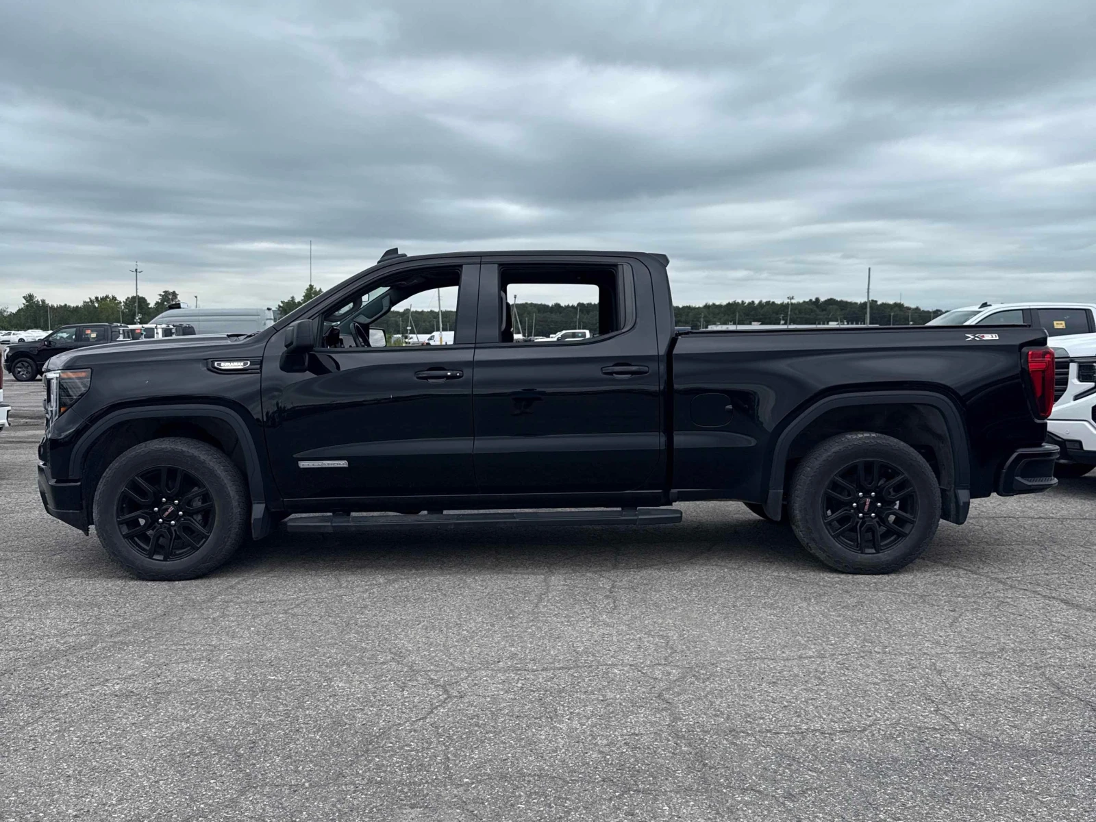 Gmc Sierra * Elevation * CARFAX * БЕЗ ПЪРВОНАЧАЛНА ВНОСКА, снимка 2 - Автомобили и джипове - 56123783