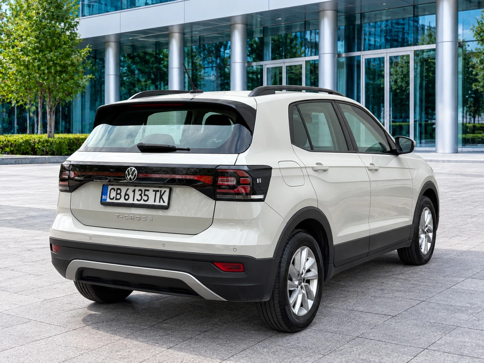 VW T-Cross 1.0 TSI Гаранционен!, снимка 4 - Автомобили и джипове - 56201840
