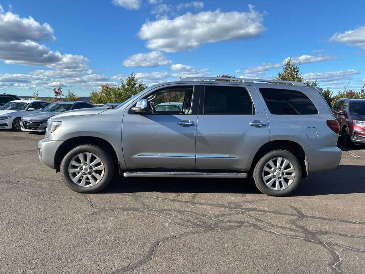 Toyota Sequoia * Platinum * АВТОКРЕДИТ БЕЗ ПЪРВОНАЧАЛНА ВНОСКА* , снимка 2 - Автомобили и джипове - 56205577