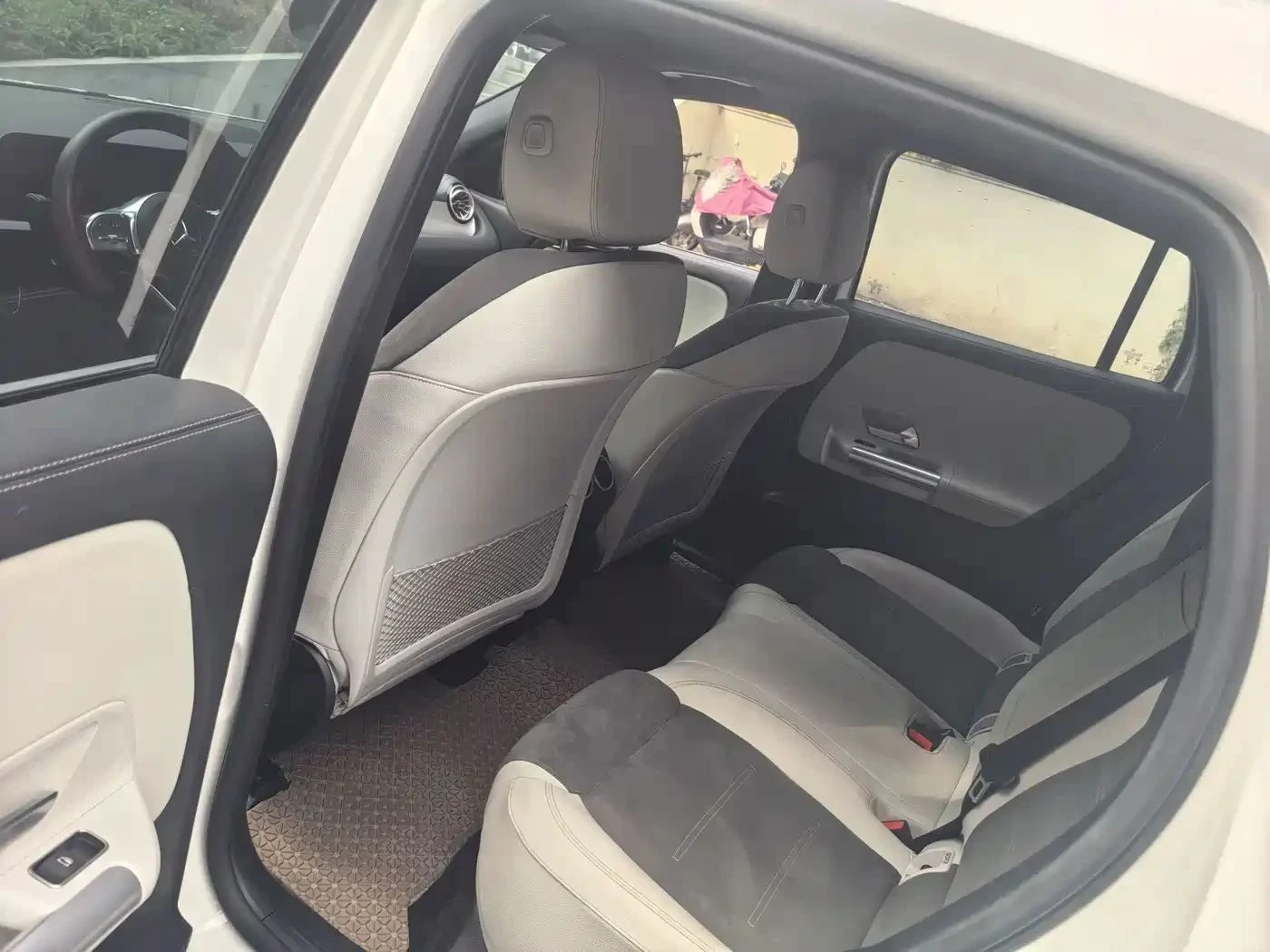Mercedes-Benz EQA | Mobile.bg � ����������� 13
