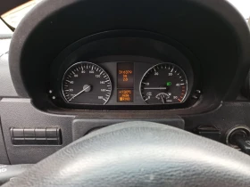 Mercedes-Benz Sprinter 318 3.0L V6 / 180hp / NAVI / Rev. Camera  | Mobile.bg    11