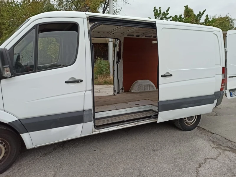 Mercedes-Benz Sprinter 318 3.0L V6 / 180hp / NAVI / Rev. Camera / Clima, снимка 9 - Бусове и автобуси - 52645507