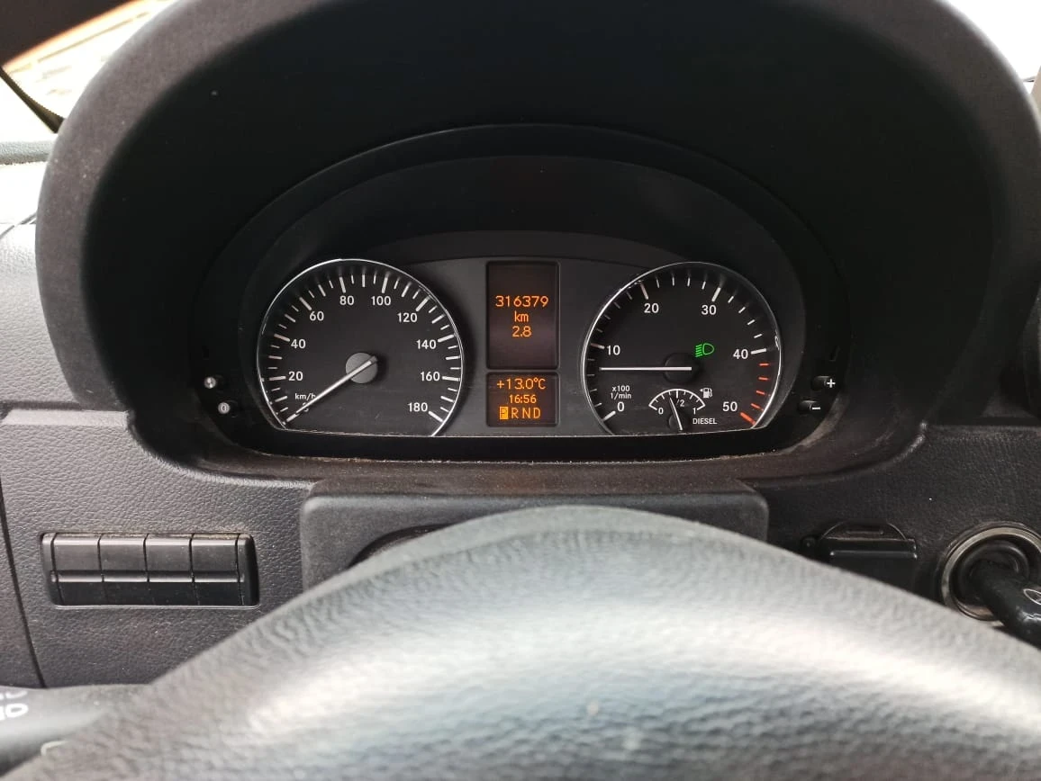 Mercedes-Benz Sprinter 318 3.0L V6 / 180hp / NAVI / Rev. Camera / Clima | Mobile.bg � ����������� 11