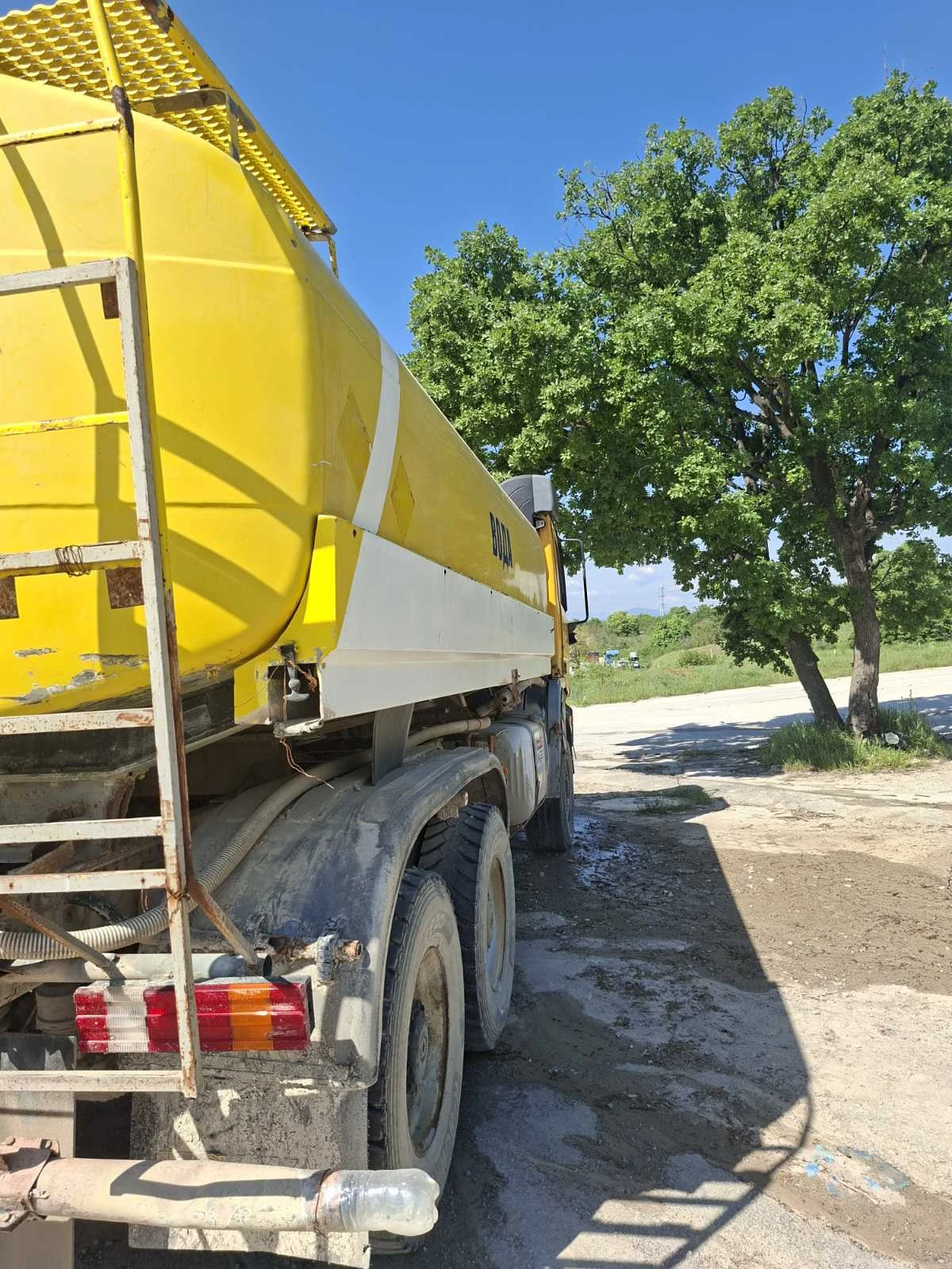 Mercedes-Benz Actros 3331-нотариално прехвърляне, снимка 4 - Камиони - 54830111