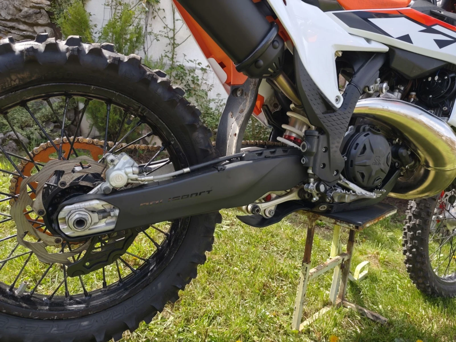 Ktm SX  300 TBI - изображение 8