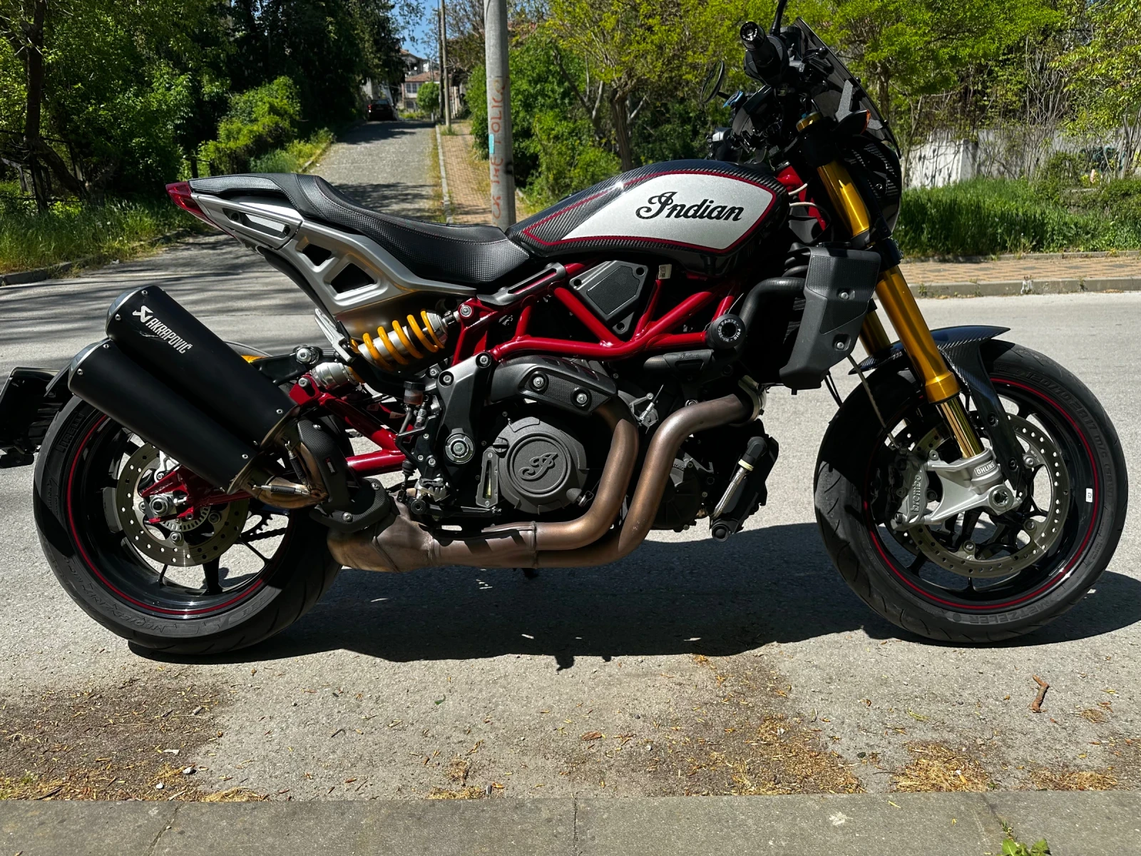 Indian FTR 1200 CARBON R
