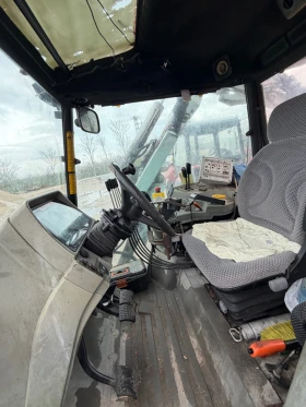 Трактор Massey, снимка 3