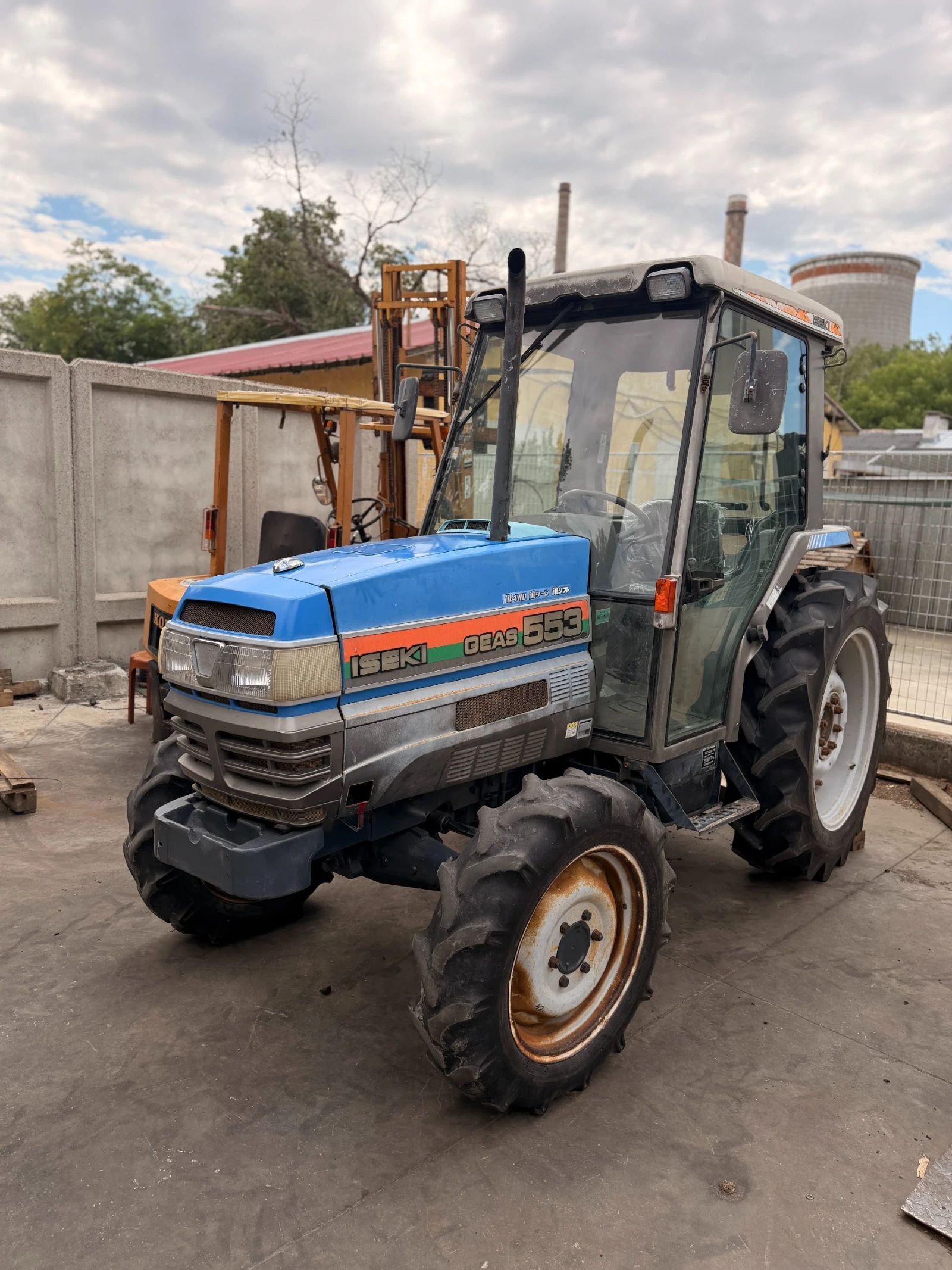 Трактор ISEKI GEAS 553, снимка 3 - Селскостопанска техника - 55221977