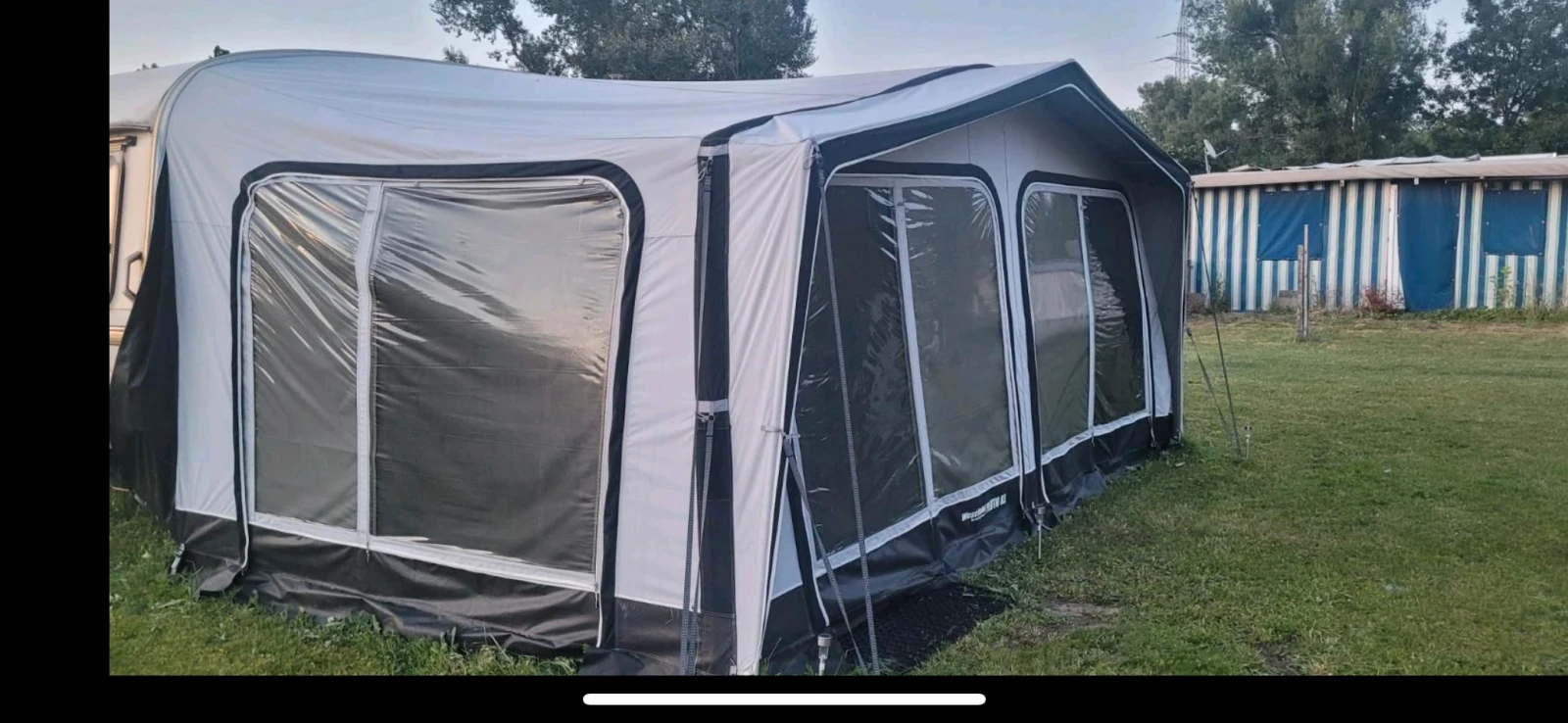 Каравана Tabbert Tabbert Comtesse TD 490 1300 кг.за 4 Човека, снимка 6 - Каравани и кемпери - 53841540