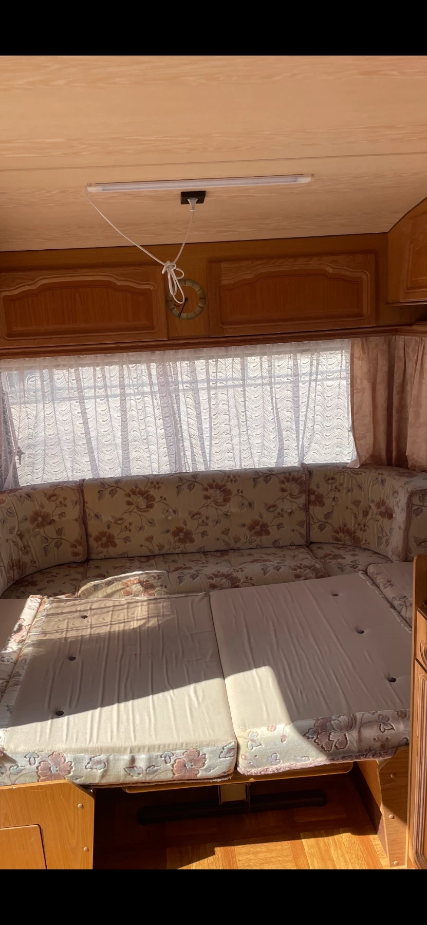 Каравана Tabbert Tabbert Comtesse TD 490 1300 кг.за 4 Човека, снимка 11 - Каравани и кемпери - 53841540