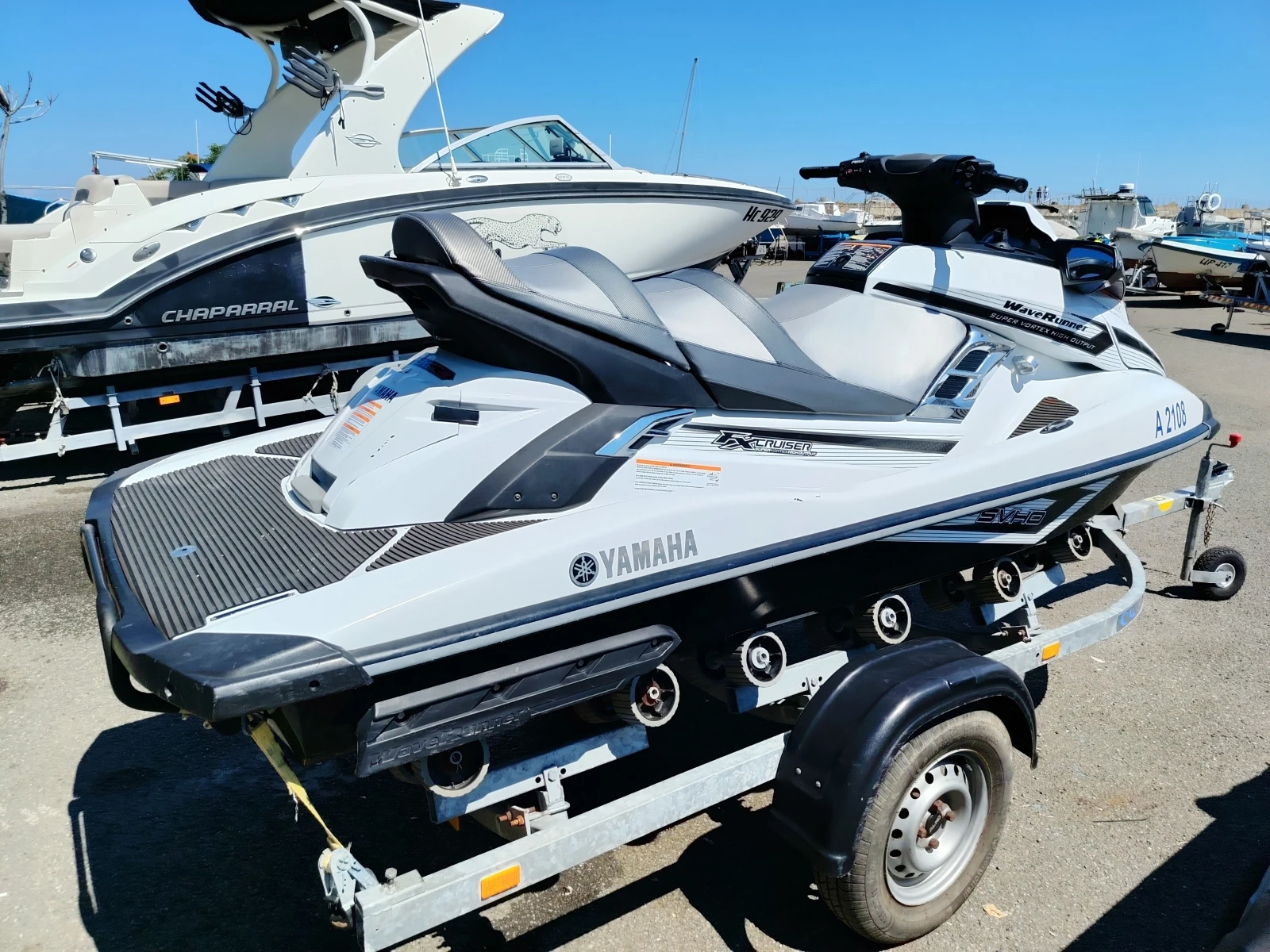 Джет Yamaha WaveRunner FX Cruiser, снимка 4 - Воден транспорт - 55279510