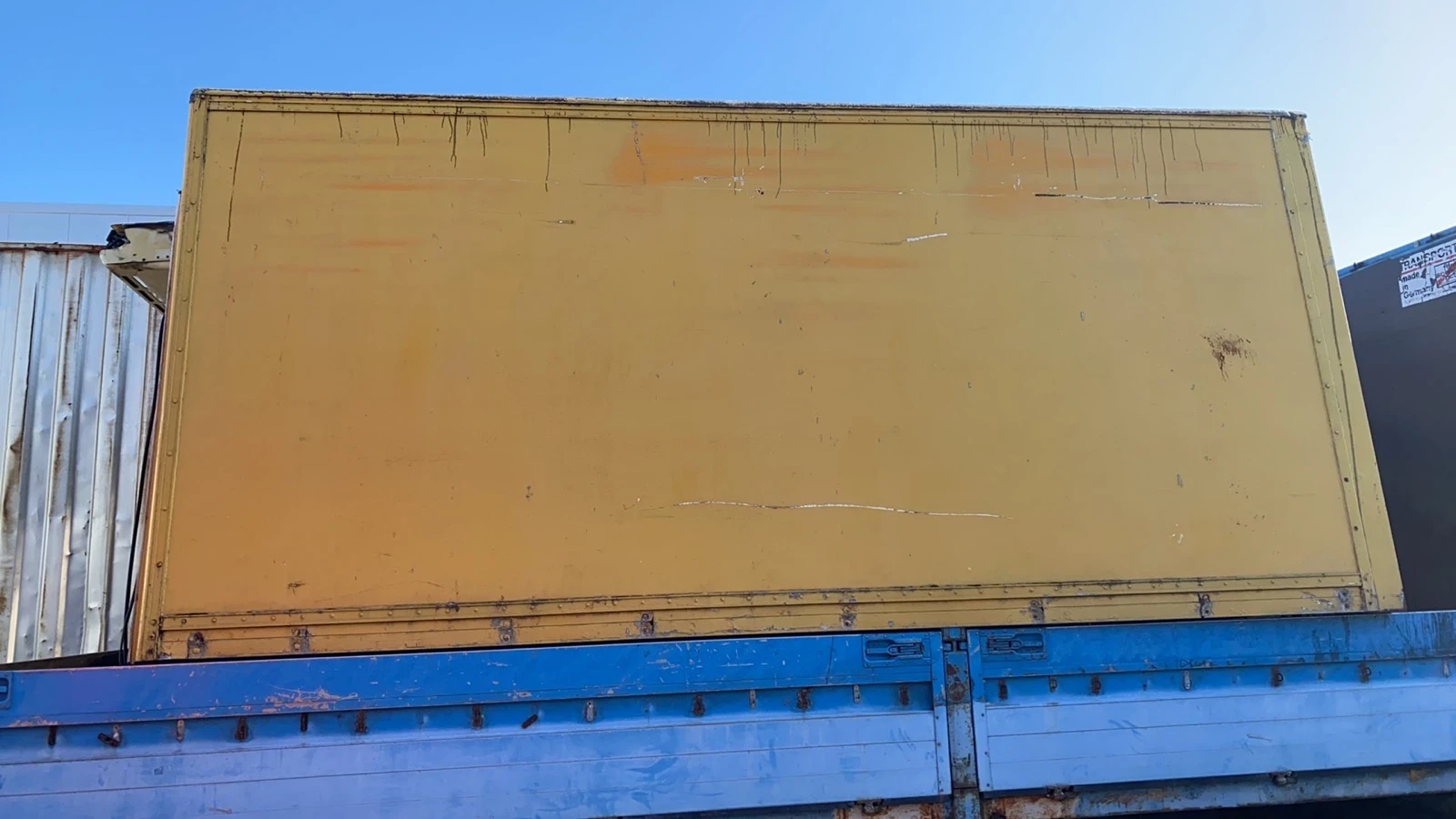 �� ������ | Mobile.bg � ����������� 4