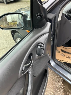 Ford Focus 1.6i, снимка 7