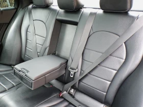 Mercedes-Benz C 300 4MATIC* * AMG LINE* * 360 КАМЕРИ* * ПАНОРАМА, снимка 11