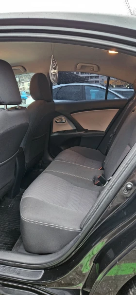Toyota Avensis - 14500 € / 28359.53 лв. - 55586385 10