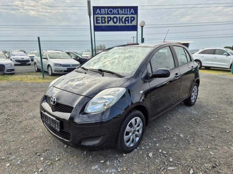 Toyota Yaris 1.0 VVT-i, снимка 1 - Автомобили и джипове - 39181552