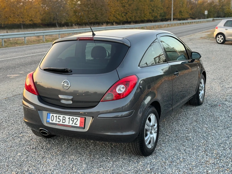 Opel Corsa 1.4i* Клима* Германия* 2013г* Кожа* Топ, снимка 4 - Автомобили и джипове - 47750106