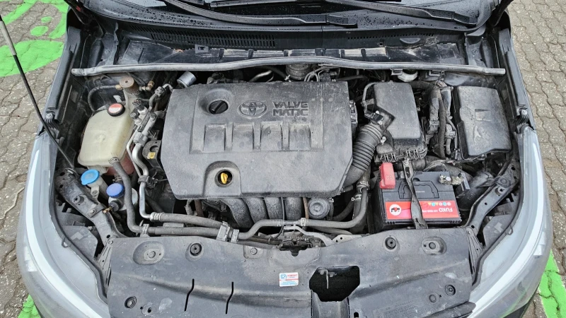 Toyota Avensis, снимка 14 - Автомобили и джипове - 53010640