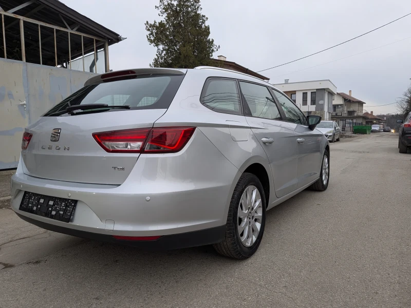 Seat Leon * 1.4TGI* ST* LED* MATRIX* 6СКОРОСТИ* FULL OPTIONA, снимка 8 - Автомобили и джипове - 53480206