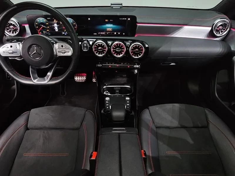 Mercedes-Benz CLA 250 4MATIC, снимка 6 - Автомобили и джипове - 55924828