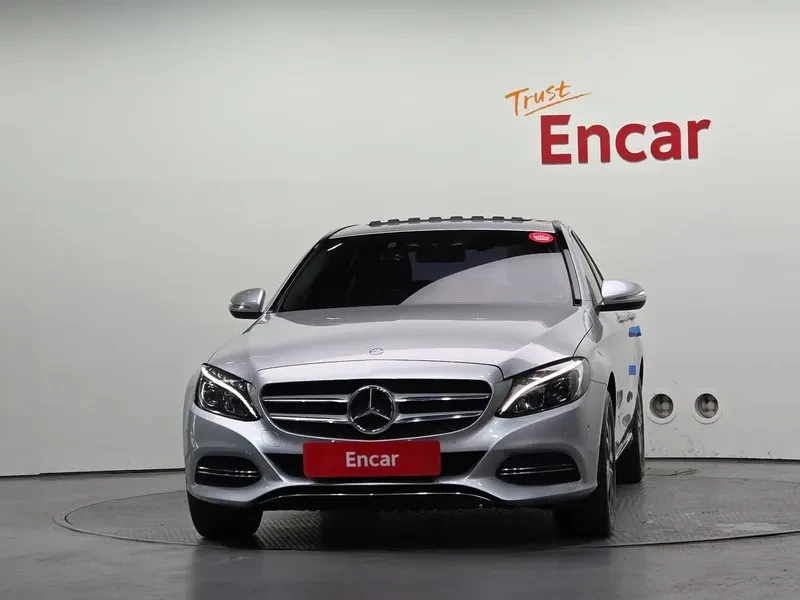 Mercedes-Benz C 220 Avantgarde - САМО 30% АВАНС, снимка 3 - Автомобили и джипове - 55986510