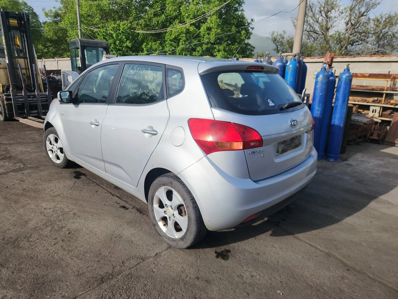 Kia Venga 1.4i - изображение 4