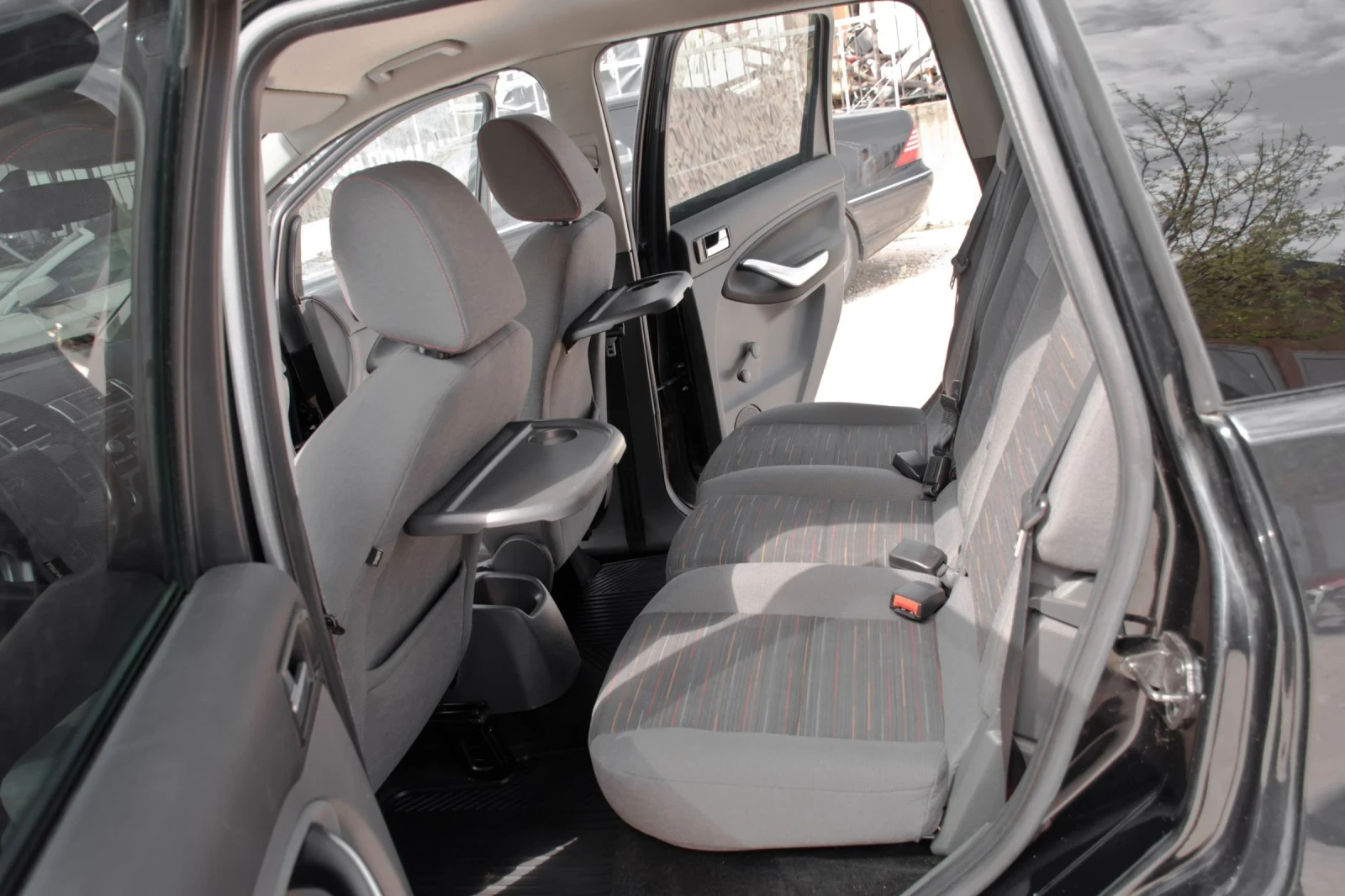 Ford C-max 1.6hdi Face  - изображение 10