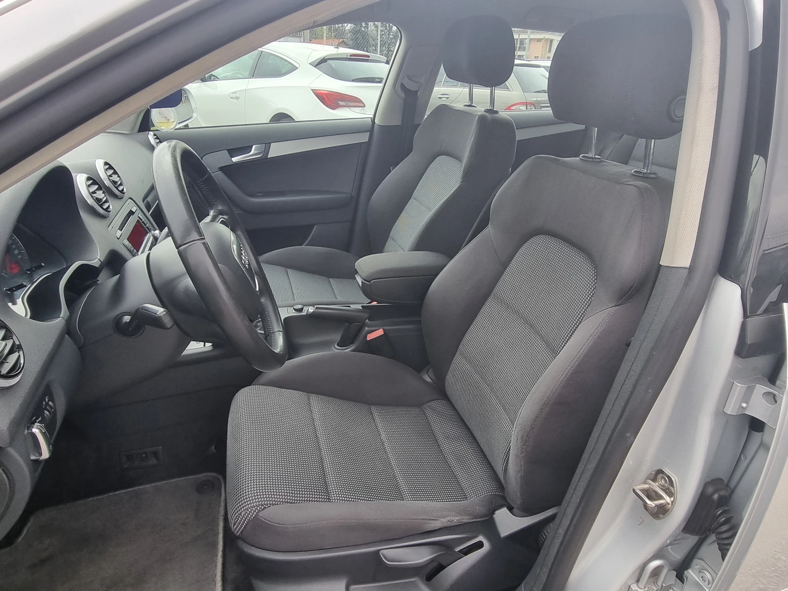 Audi A3 2.0 TDI EURO 5 - изображение 10