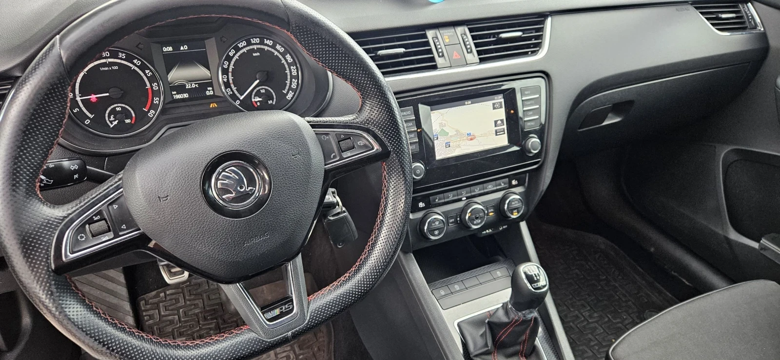 Skoda Octavia VRS* 2.0TDI* 184кс* ПАНОРАМА* КАМЕРА - изображение 8