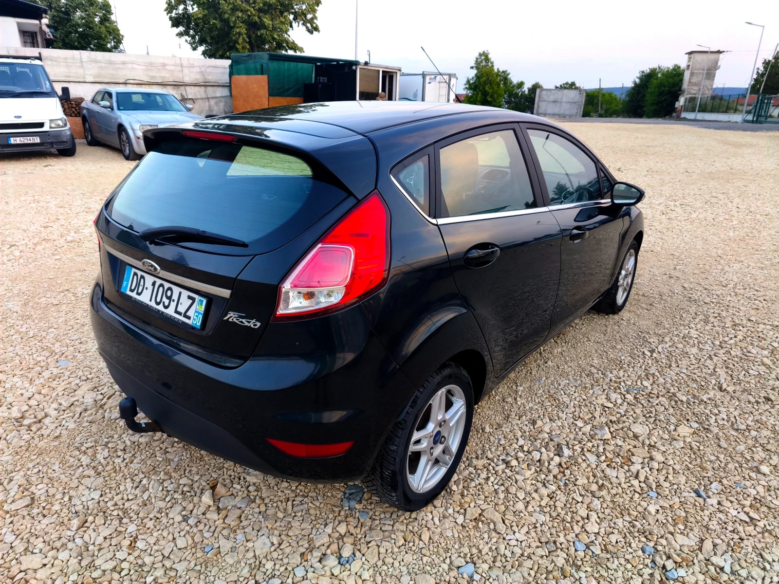 Ford Fiesta 1.6 TDCi* Titanium - изображение 6