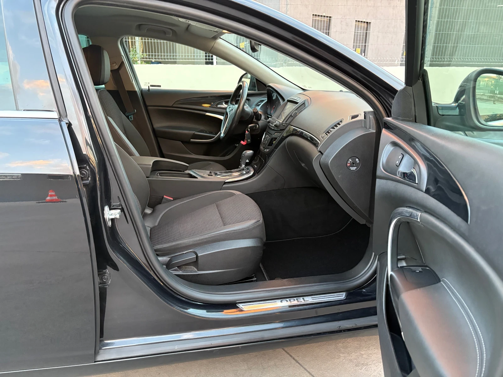 Opel Insignia 170hp 2.0 diesel Euro 6 Automatic Cosmo | Mobile.bg   15