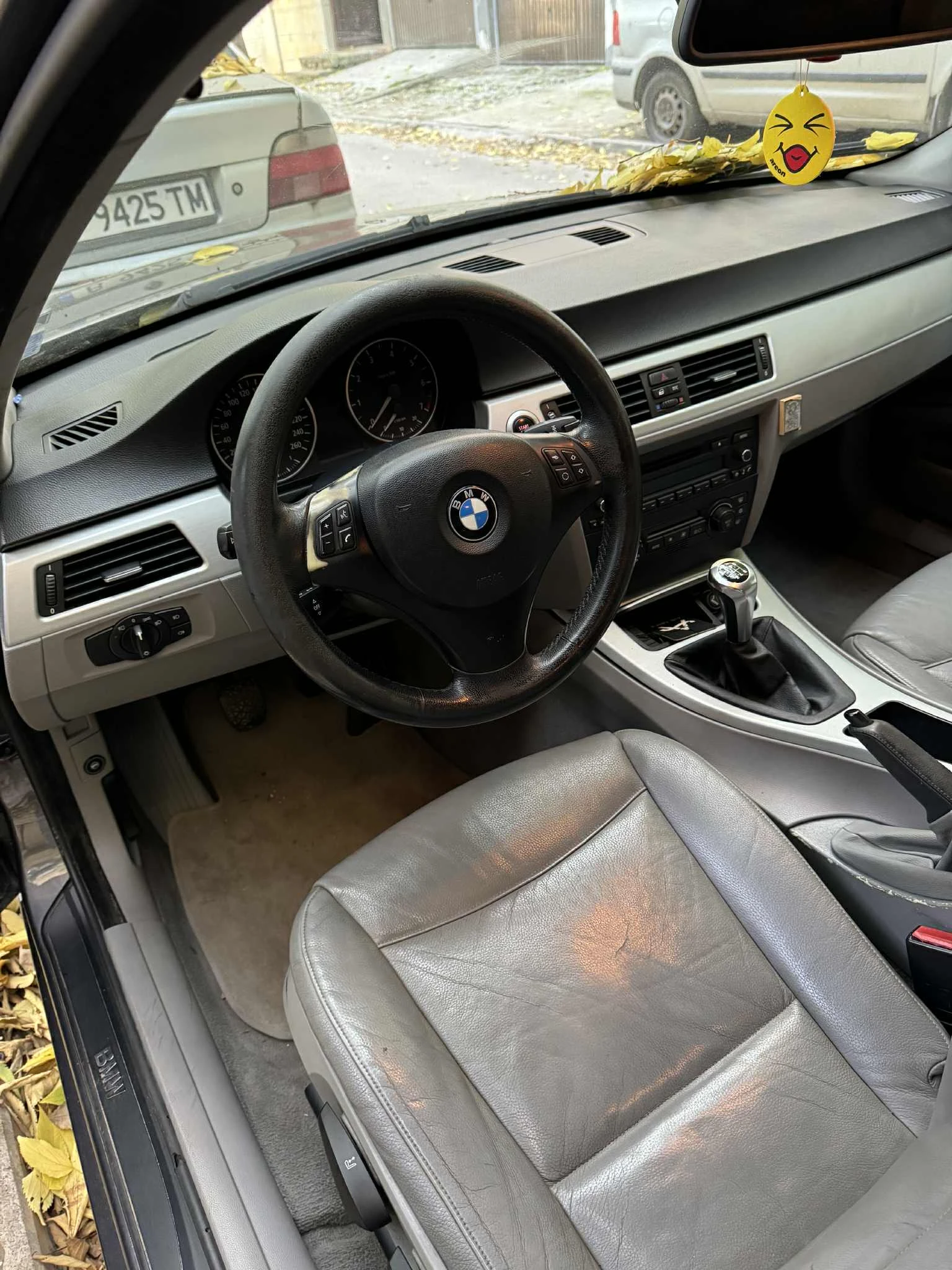 BMW 320  - изображение 8