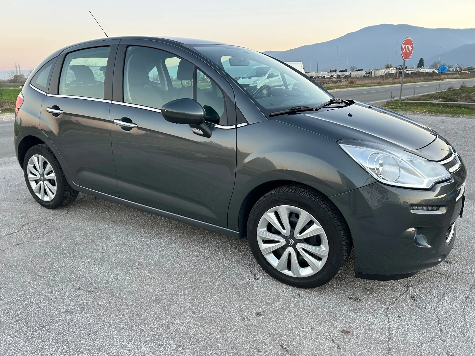 Citroen C3 1.2i  | Mobile.bg   5