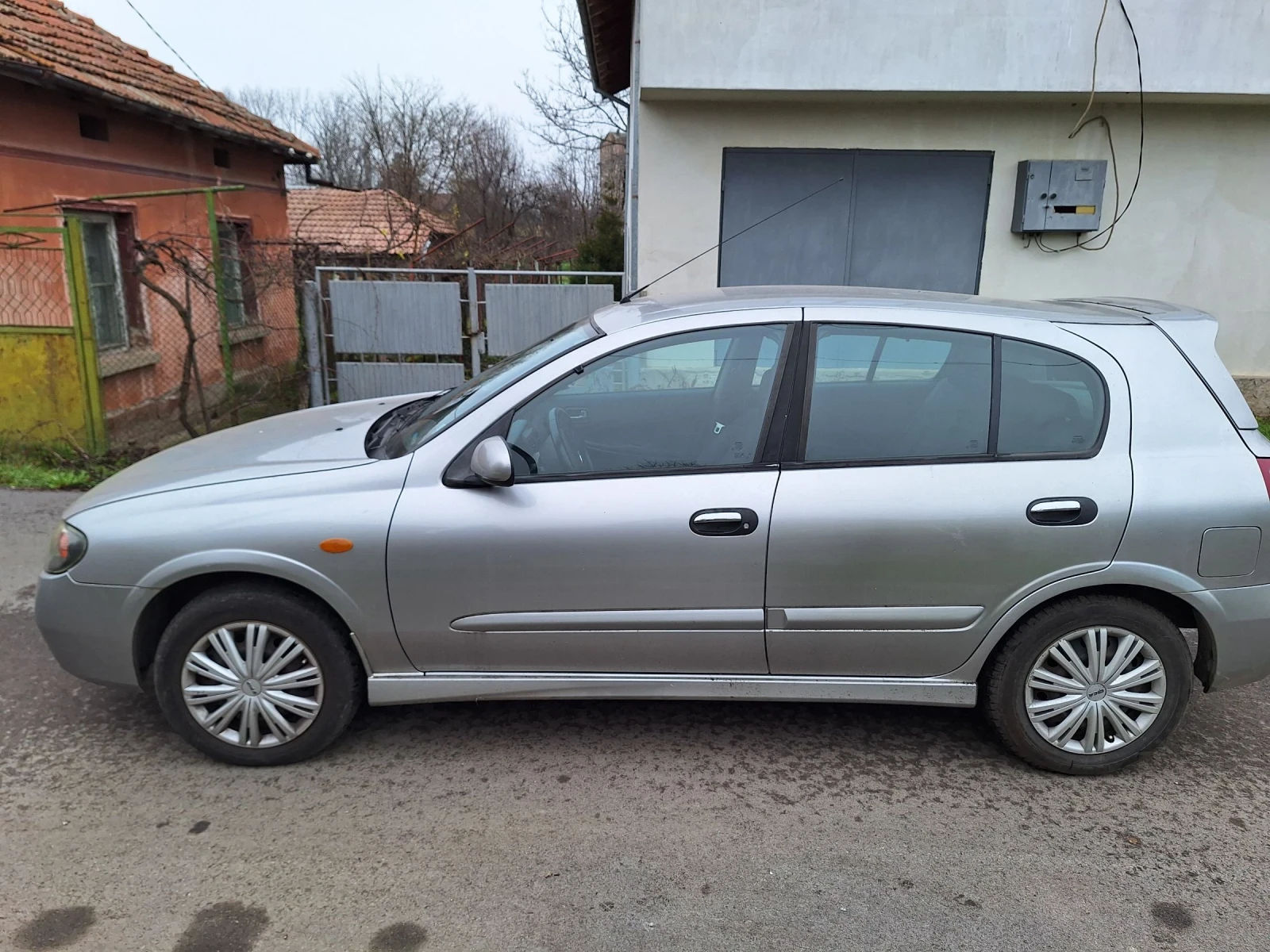 Nissan Almera  - изображение 2