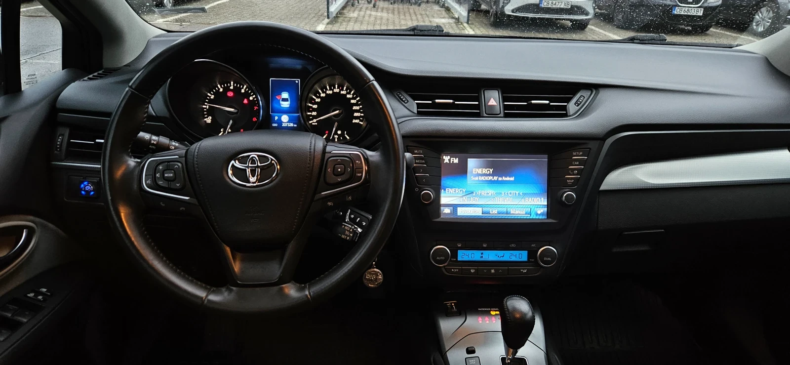 Toyota Avensis  - изображение 9