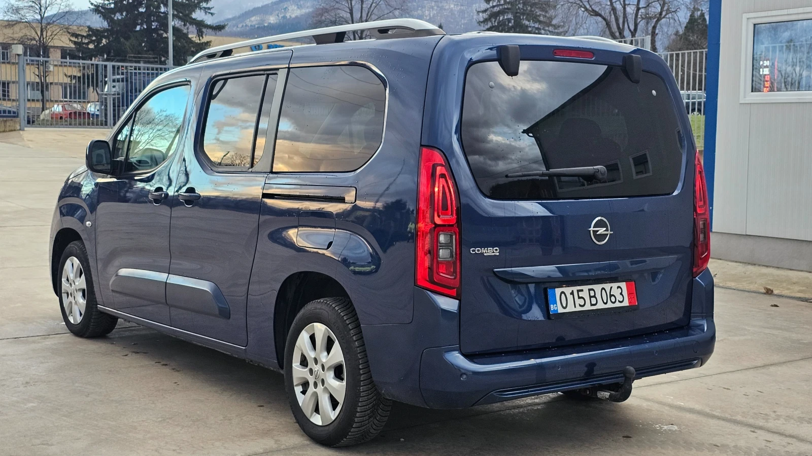Opel Combo Life 7 �����  | Mobile.bg � ����������� 4