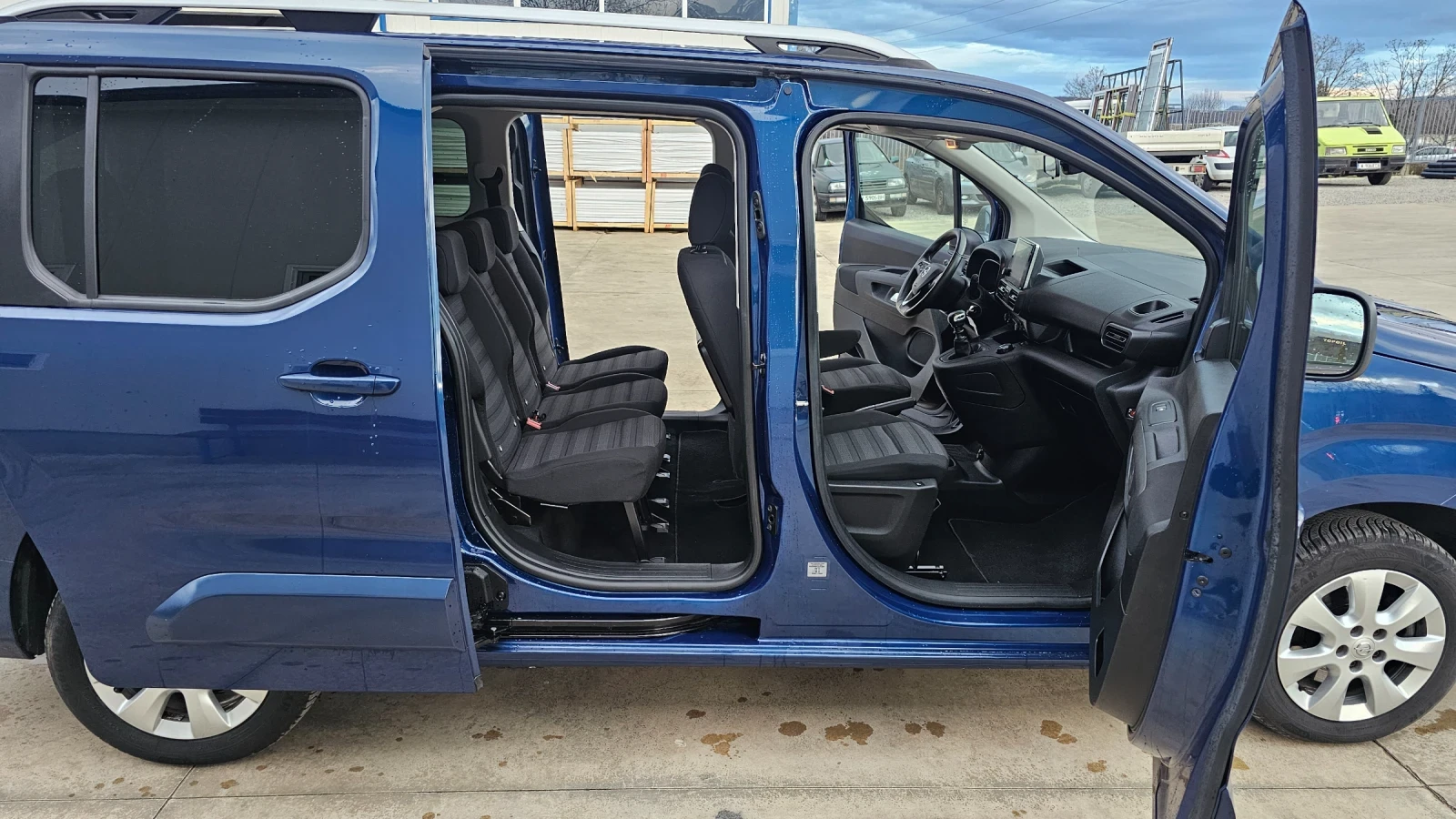 Opel Combo Life 7 �����  | Mobile.bg � ����������� 15